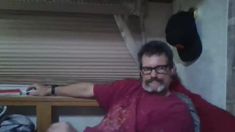 joey online show from May 5, 3:19 am