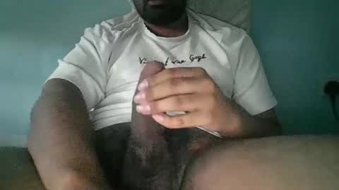 horny_hunk18 online show from May 5, 4:29 pm