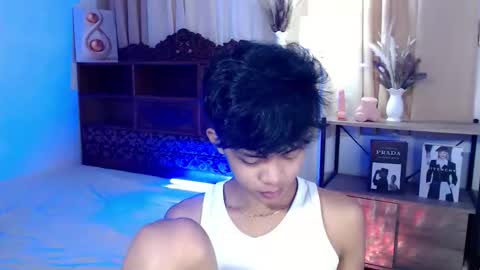 horny_joshxxx online show from May 1, 3:32 am