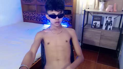 horny_joshxxx online show from May 20, 2:23 pm