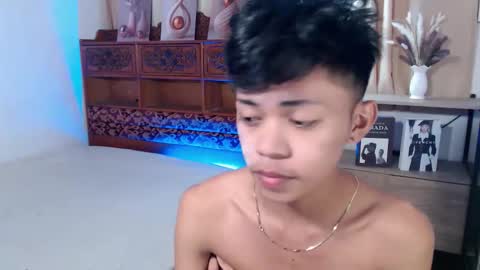 horny_joshxxx online show from May 18, 4:07 am