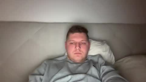 Snapshot of hornyboy95300 chatting on March 5, 5:50 pm hornyboy95300 online show from March 5, 5:50 pm