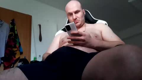 hornycock_1993 online show from December 11, 12:49 pm
