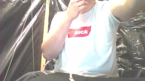 hornycock_1993 online show from September 10, 10:19 pm