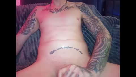 Snapshot of hornydeutsch chatting on February 28, 7:37 am hornydeutsch online show from February 28, 7:37 am