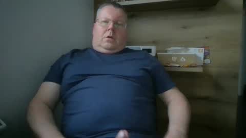 Snapshot of hornydick874303 chatting on December 12, 1:28 pm Meikelmeier online show from December 12, 1:28 pm