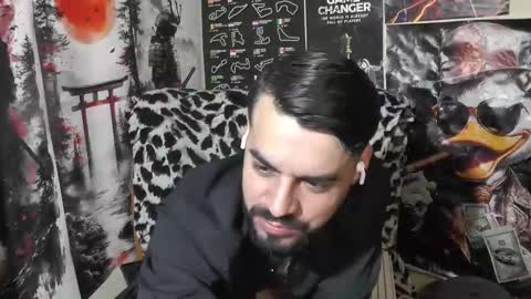 Snapshot of hornymaster93 chatting on October 31, 2:13 am hornymaster online show from October 31, 2:13 am