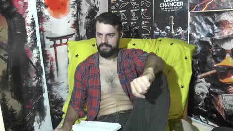 Snapshot of hornymaster93 chatting on October 22, 4:16 am hornymaster online show from October 22, 4:16 am