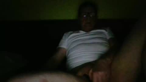 hornyoldman2558 online show from April 25, 11:13 am