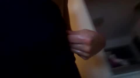 hornyonelooking1 online show from January 23, 11:48 am