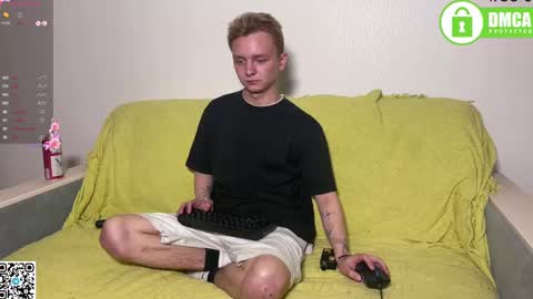 Snapshot of horzy_forz chatting on March 3, 7:12 pm Horzy online show from March 3, 7:12 pm