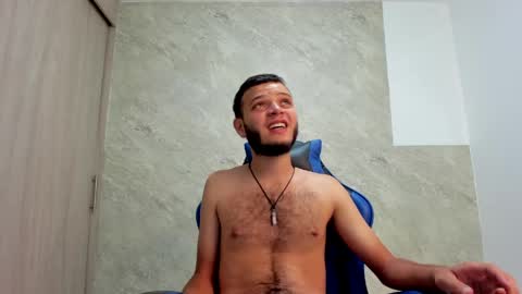 hot bad boy69 online show from May 5, 9:15 pm