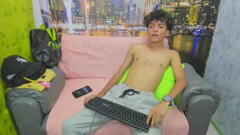 hot bunny online show from December 22, 2:36 pm