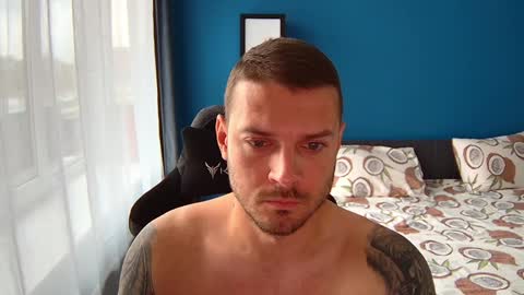 hot_cap_77 online show from April 7, 12:16 pm