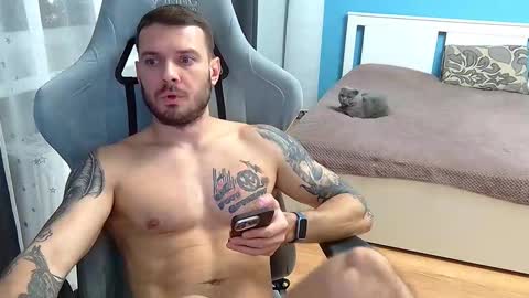 hot_cap_77 online show from February 6, 7:44 pm