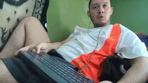 hot_guy36 online show from November 19, 5:35 pm
