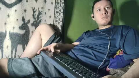 hot_guy36 online show from April 28, 3:00 am