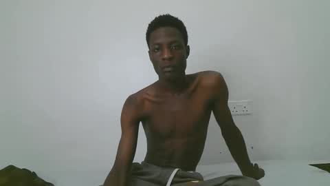 hot_guys88 online show from May 12, 7:50 am