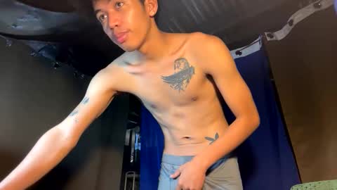 hot_kianxx online show from October 28, 5:10 am