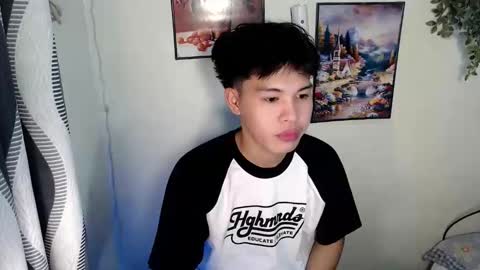 mark online show from March 22, 11:48 am