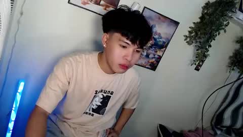 mark online show from March 16, 1:04 pm