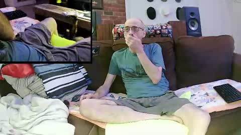 hot_krispy_kreme online show from June 16, 4:59 am