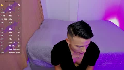 Alejandro online show from April 2, 3:48 am