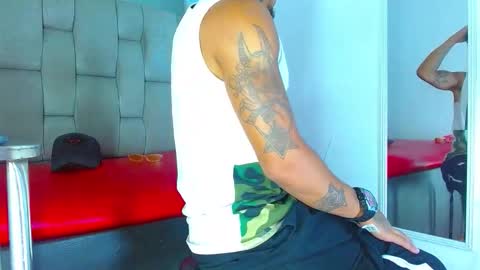 JUSTIN LOGAN online show from March 21, 12:31 pm