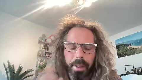 Snapshot of hot_sex83 chatting on December 6, 9:10 am letmedoo2 online show from December 6, 9:10 am