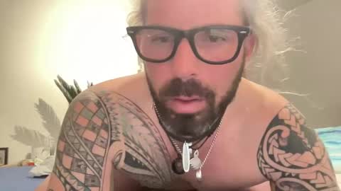 Snapshot of hot_sex83 chatting on March 7, 10:43 pm letmedoo2 online show from March 7, 10:43 pm