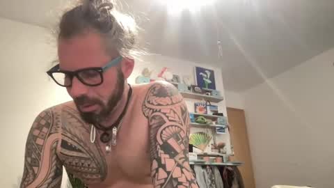 Snapshot of hot_sex83 chatting on February 4, 8:38 pm letmedoo2 online show from February 4, 8:38 pm