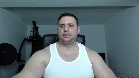 Stefano.. online show from April 4, 3:58 am