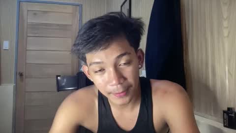 hotasian_jerome online show from April 19, 1:21 pm