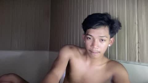 hotasian_jerome online show from April 27, 2:02 pm