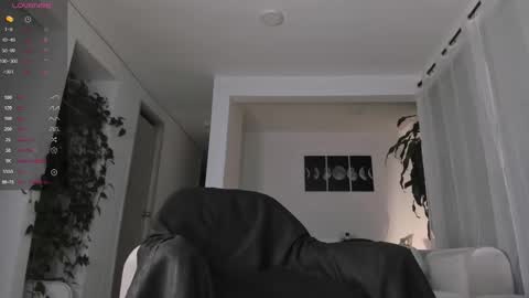 Andrew xdres08 online show from October 31, 2:46 am