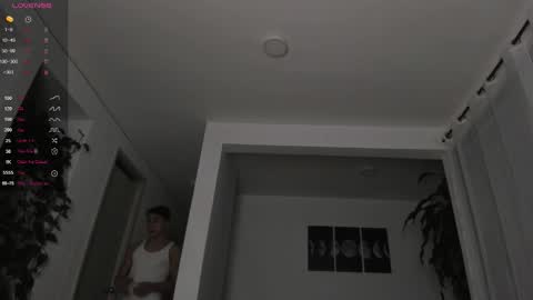 Snapshot of hotay_ chatting on October 8, 2:49 am Andrew xdres08 online show from October 8, 2:49 am