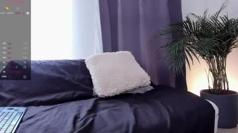 Snapshot of hotay_ chatting on January 28, 6:28 pm Andrew xdres08 online show from January 28, 6:28 pm