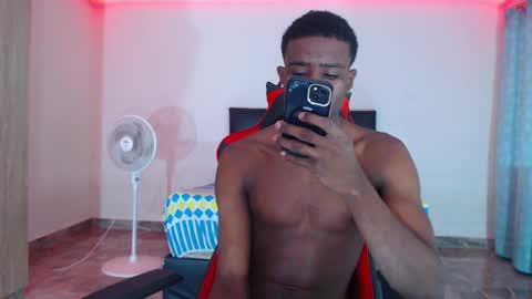 Snapshot of hotblacks07 chatting on September 22, 11:21 am rivas online show from September 22, 11:21 am