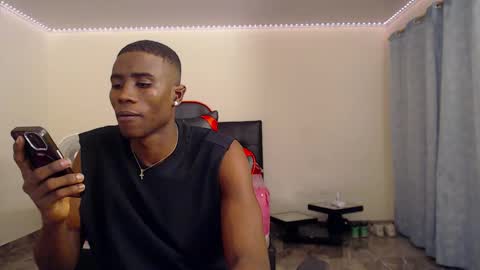 Snapshot of hotblacks07 chatting on October 8, 8:07 am rivas online show from October 8, 8:07 am