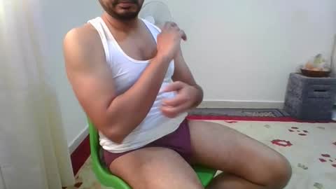 Hotboy8677 online show from April 11, 8:07 am