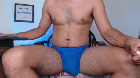 Snapshot of hotboyneon490 chatting on December 23, 10:21 am Alex Neon online show from December 23, 10:21 am