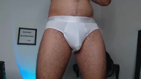 Snapshot of hotboyneon490 chatting on December 18, 12:40 pm Alex Neon online show from December 18, 12:40 pm