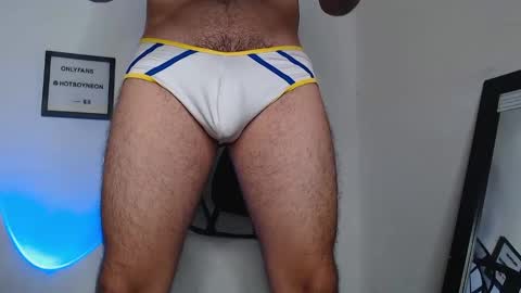 Snapshot of hotboyneon490 chatting on January 2, 12:55 am Alex Neon online show from January 2, 12:55 am