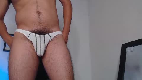 Snapshot of hotboyneon490 chatting on December 30, 11:17 pm Alex Neon online show from December 30, 11:17 pm