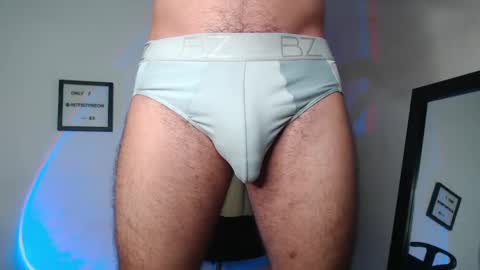 Snapshot of hotboyneon490 chatting on October 16, 1:57 am Alex Neon online show from October 16, 1:57 am