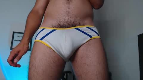 Snapshot of hotboyneon490 chatting on December 14, 12:01 pm Alex Neon online show from December 14, 12:01 pm