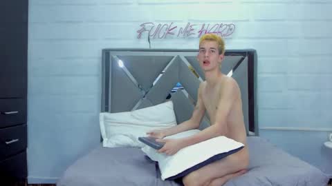 DANIEL AND KEVIN online show from October 20, 6:50 am