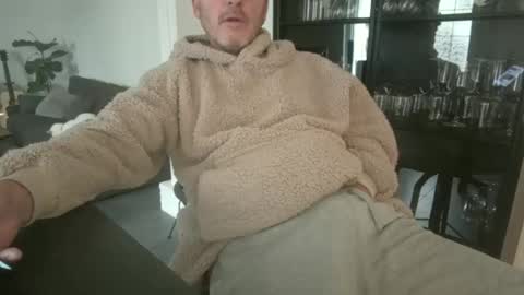 HotCriss online show from December 20, 10:33 am