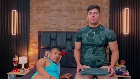 felipe  marcello online show from November 18, 2:43 pm