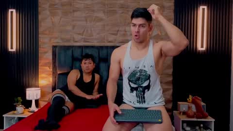 Snapshot of hotfuckers4uu chatting on September 9, 2:27 pm felipe marcello online show from September 9, 2:27 pm